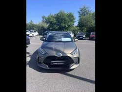 Utilisé 2022 Toyota Yaris Hybrid Design Berline | 18 900 € (Prix juste)