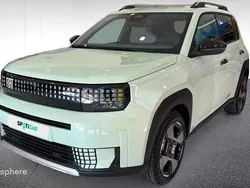 Vert Nouvelle 2025 Fiat Grande Panda La Prima SUV | 21 990 €