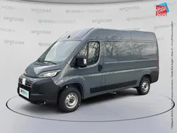 Gris Nouvelle 2025 Fiat Ducato Connect Van | 36 999 € (Prix juste)