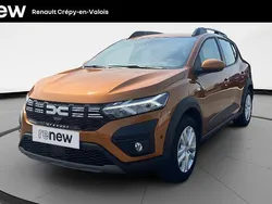 Orange Utilisé 2024 Dacia Sandero Expression Citadine | 16 990 € (Prix assez cher)