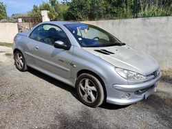Utilisé 2004 Peugeot 206 CC Quiksilver Cabriolet | 799 €