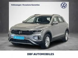 Utilisé 2024 VW T-Roc Life SUV | 24 999 € (Prix juste)