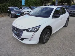 Utilisé 2022 Peugeot e-208 Active Citadine | 15 900 € (Prix juste)