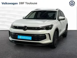 Blanc Utilisé 2024 VW Tiguan Edition SUV | 38 989 € (Prix juste)