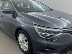 Utilisé 2022 Renault Mégane GrandTour Business Break | 17 990 € (Prix juste)