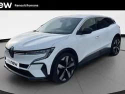 Blanc Utilisé 2022 Renault Mégane Techno Berline | 23 980 € (Prix juste)