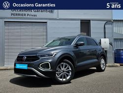 Gris Utilisé 2024 VW T-Roc Life SUV | 26 390 € (Prix juste)