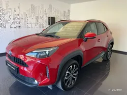 Rouge Utilisé 2024 Toyota Yaris Cross Design SUV | 25 490 € (Prix juste)