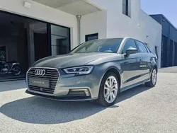 Gris Utilisé 2017 Audi A3 Sportback e-tron Design Berline | 27 970 €