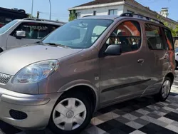 Utilisé 2004 Toyota Yaris Luna Break | 2 490 €