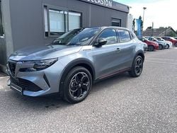 Noir Utilisé 2025 Alfa Romeo Junior Edizione Speciale | 37 990 € (Prix juste)