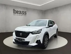 Blanc Utilisé 2022 Peugeot 2008 Active SUV | 17 490 € (Prix juste)