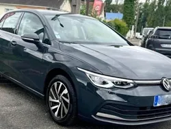 Gris Utilisé 2023 VW Golf VIII Style Berline | 18 990 €