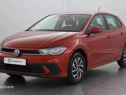 Rouge Utilisé 2024 VW Polo Life Berline | 22 990 € (Prix juste)
