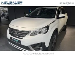 Blanc nacré (s) Utilisé 2018 Peugeot 5008 Allure Monospace | 16 970 € (Bon prix)