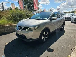 Gris Utilisé 2015 Nissan Qashqai SUV | 8 990 € (Prix juste)