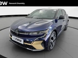 Bleu Utilisé 2022 Renault Mégane Iconic Berline | 26 990 € (Prix juste)