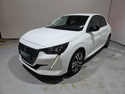 Blanc Utilisé 2022 Peugeot 208 Allure Citadine | 13 990 € (Bon prix)