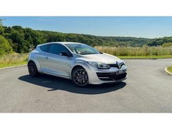 Gris Utilisé 2016 Renault Mégane Coupé R.S. Coupé | 29 990 € (Prix juste)
