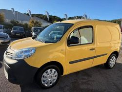 Jaune Occasion 2016 Renault Kangoo Monospace | 6 800 €