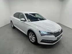 Blanc Utilisé 2022 Skoda Superb Style Berline | 27 490 € (Bon prix)