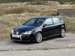 Noir Occasion 2006 VW Golf V R Citadine | 15 000 € (Prix juste)