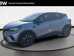 Gris Utilisé 2022 Renault Captur Evolution SUV | 16 990 € (Prix juste)