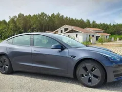 Gris Utilisé 2022 Tesla Model 3 Standard Range Plus Berline | 28 500 € (Prix juste)