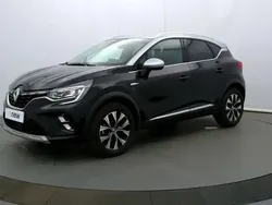 Noir Utilisé 2024 Renault Captur Techno SUV | 19 990 € (Prix juste)