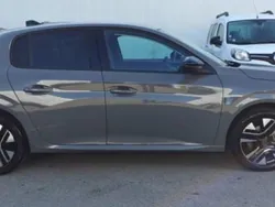 Nouvelle 2025 Peugeot e-208 Allure Citadine | 46 740 €