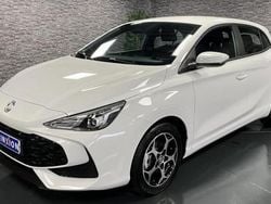 Blanc Utilisé 2024 MG MG3 Comfort Citadine | 18 490 € (Prix juste)