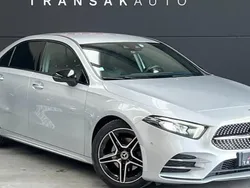 Utilisé 2019 Mercedes A200 AMG line Berline | 21 990 € (Prix juste)