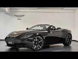 Aston Martin DB11