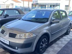 Beige Utilisé 2002 Renault Mégane II Expression Berline | 3 790 €