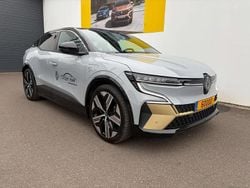 Gris Utilisé 2022 Renault Mégane Iconic Citadine | 23 990 € (Bon prix)