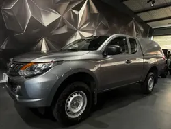 Gris Utilisé 2019 Mitsubishi L200 Inform Pick-up | 26 990 €