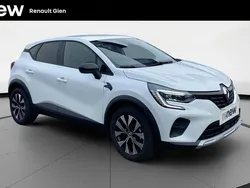 Blanc Utilisé 2024 Renault Captur Evolution SUV | 22 990 €