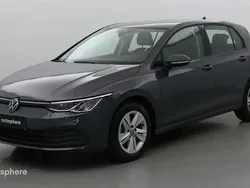 Utilisé 2024 VW Golf VIII Life Berline | 25 499 € (Prix juste)