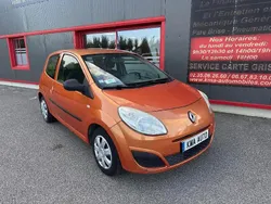 Utilisé 2009 Renault Twingo Authentique Citadine | 4 290 € (Prix assez cher)
