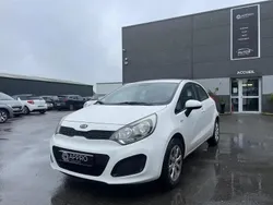 Blanc Utilisé 2012 Kia Rio 2 Berline | 5 900 €