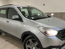 Utilisé 2020 Dacia Lodgy Stepway Monospace | 13 990 € (Prix juste)