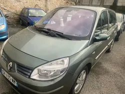 Utilisé 2005 Renault Scénic II Authentique Monospace | 2 000 € (Prix juste)