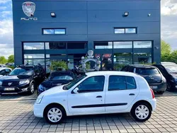 Blanc Utilisé 2009 Renault Clio II Berline | 4 990 €