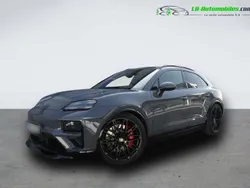 Utilisé 2025 Porsche Macan Turbo SUV | 148 600 €