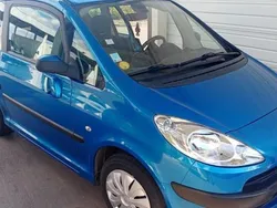 Bleu Utilisé 2006 Peugeot 1007 Citadine | 2 600 € (Super prix)