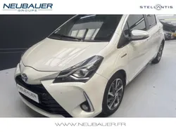Blanc Utilisé 2017 Toyota Yaris Hybrid Berline | 14 970 € (Prix assez cher)