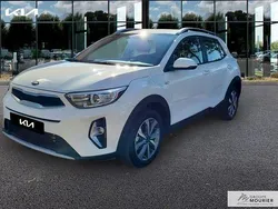 Blanc Utilisé 2020 Kia Stonic Active SUV | 12 970 € (Prix juste)