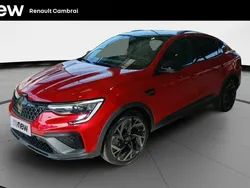 Rouge Nouvelle 2024 Renault Arkana Evolution SUV | 29 999 €