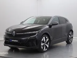 Noir Utilisé 2022 Renault Mégane Techno SUV | 25 999 € (Prix juste)