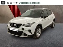 Blanc nevada métal/toit noir minuit Utilisé 2024 Seat Arona Xperience SUV | 25 990 € (Prix assez cher)